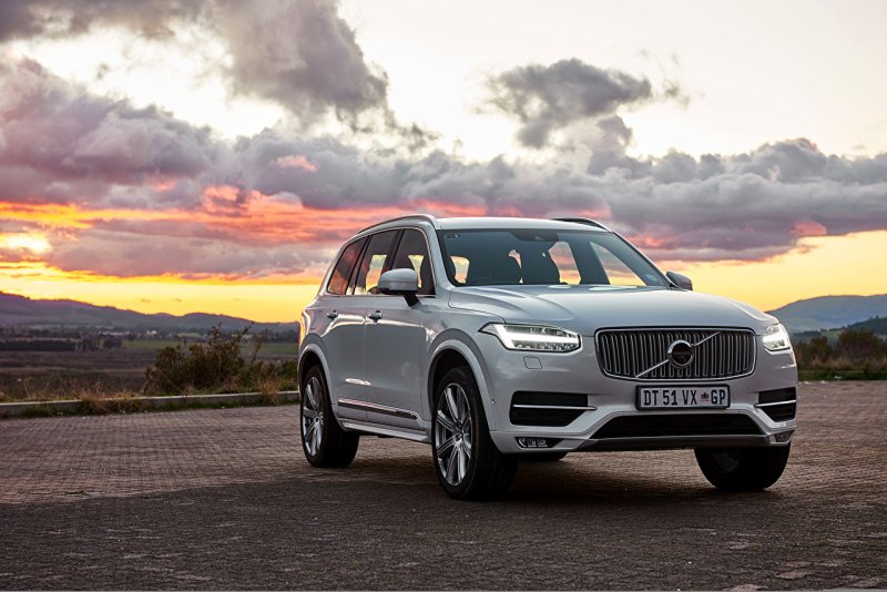 Volvo xc90 t6