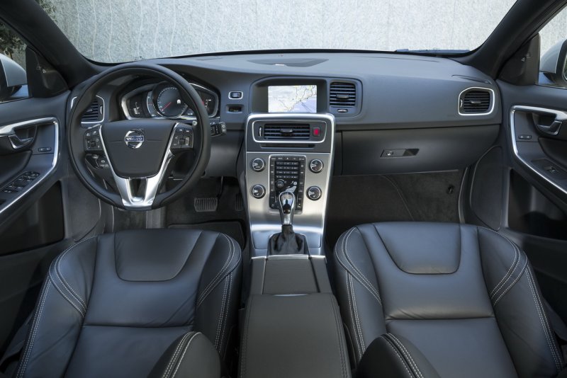 Volvo xc60 2015 салон