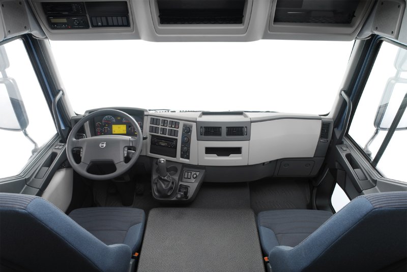 Volvo FL 2013 кабина