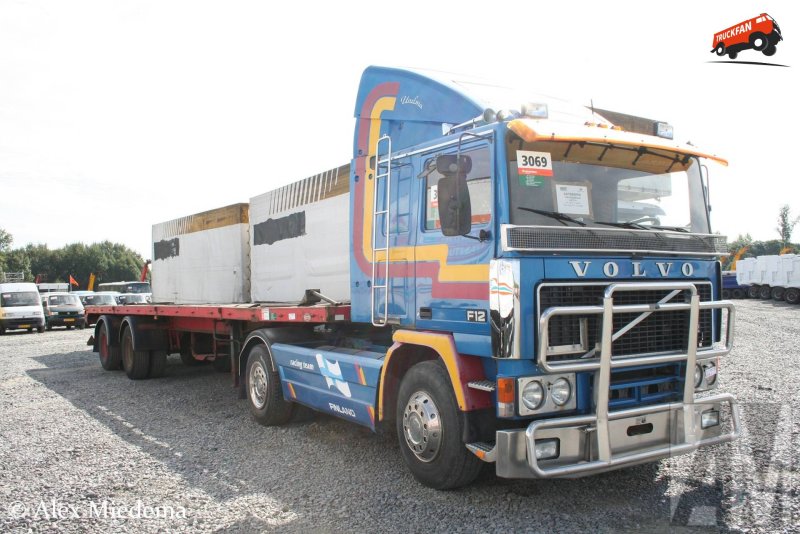 Volvo f10 бампер