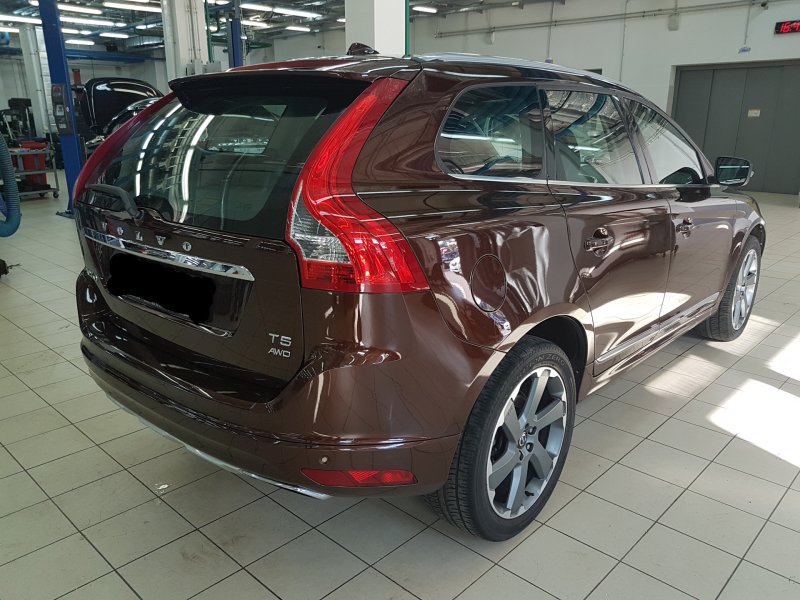 Volvo xc60 Багровый