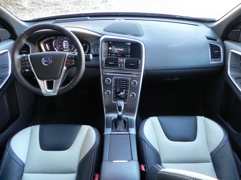 Volvo xc60 2016 Interior