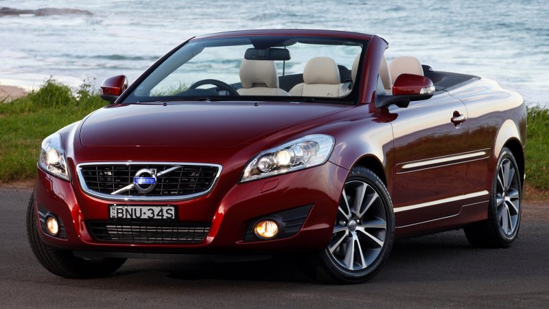 Volvo c70 2010