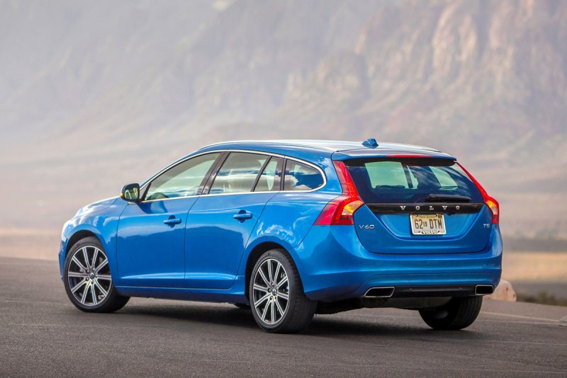 Volvo v60 2015