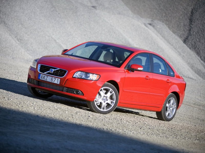 Volvo s40 седан