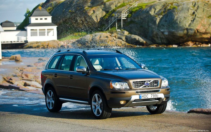 Volvo x90