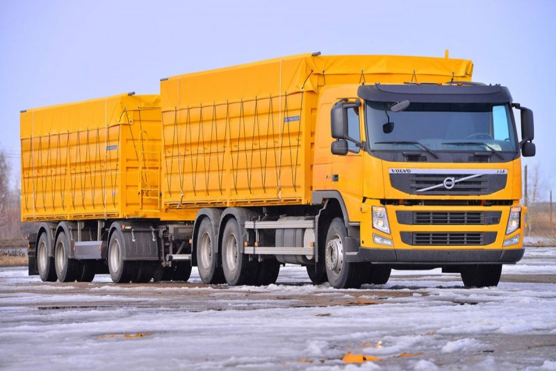 КАМАЗ Volvo зерновоз