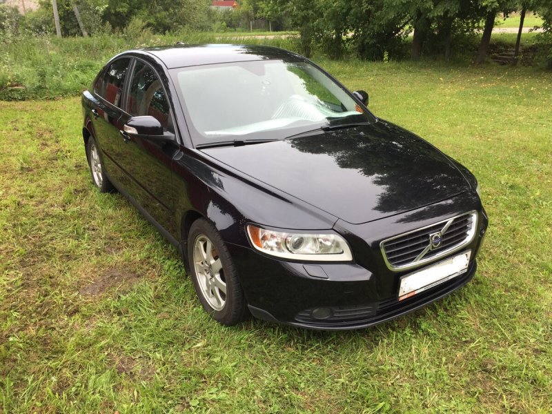 2009 Volvo s40 Black