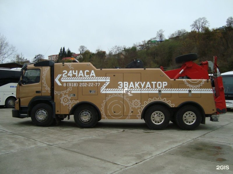 Грузовой эвакуатор Вольво 30 тонн