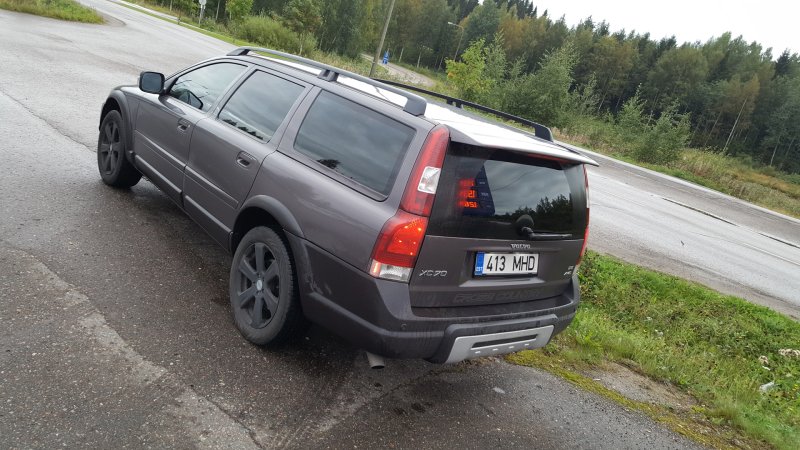 Volvo xc70 1
