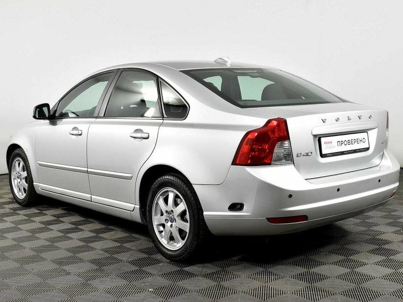 Volvo s40 2012