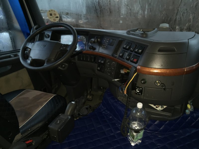 Volvo FH 2007 салон