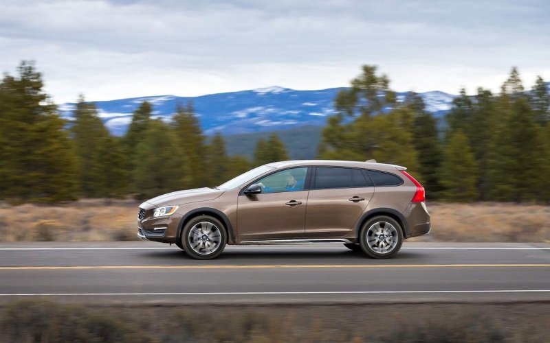 Volvo v60 Cross Country II