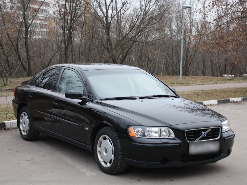 Volvo s60 2004 черный