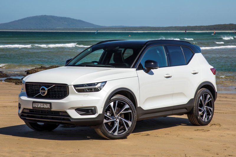 Volvo xc40 новый