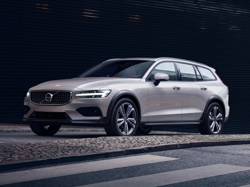 Volvo v60 Cross Country 2021