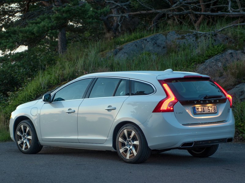 Volvo v60 2014