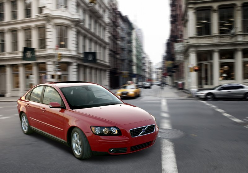 Volvo s40 Red