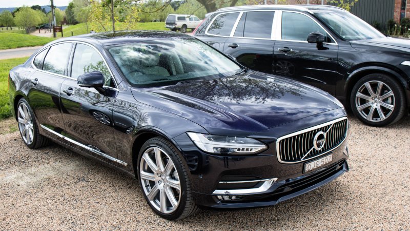 Volvo s90 Black