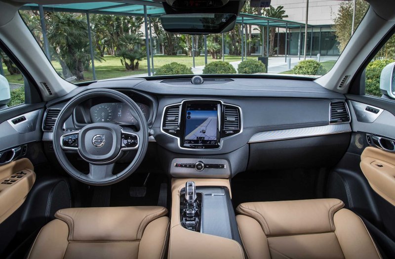 Volvo xc90 Interior