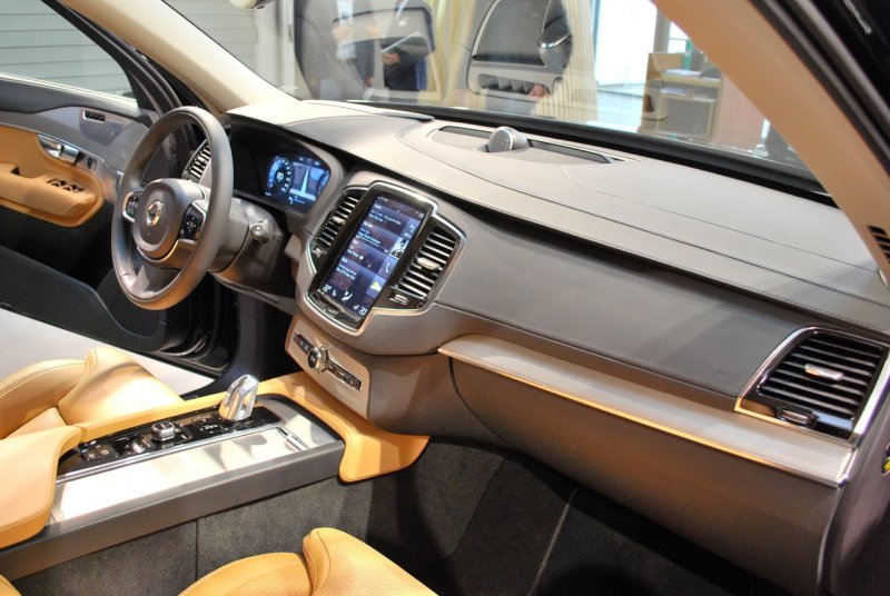Volvo xc90 2015 Interior