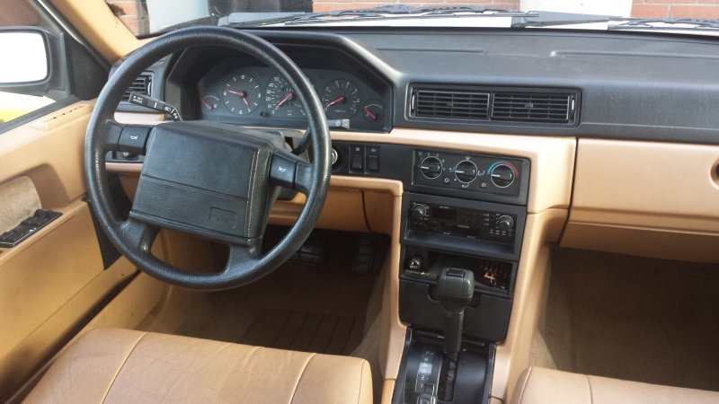 Volvo 940 салон