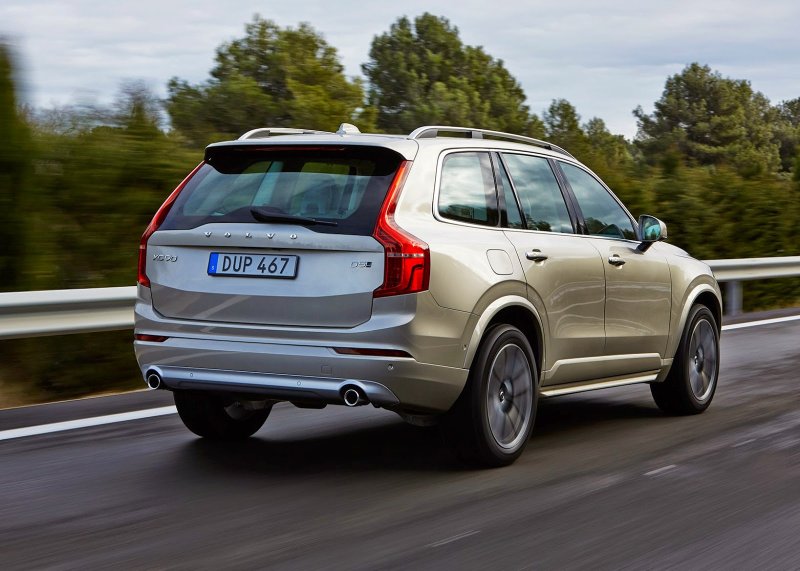 Volvo xc90 Rear