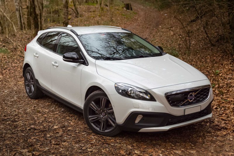 Volvo v40 Cross Country 2019