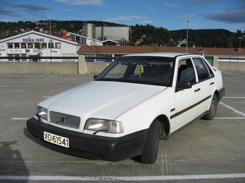 Volvo 460 i