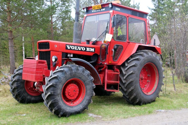 Вольво трактор 2654