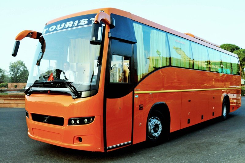 Автобус Вольво туристический новый