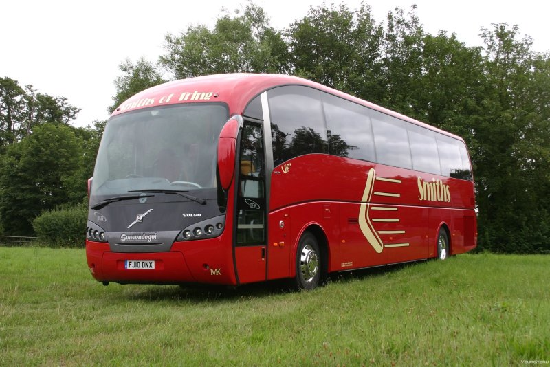 Автобус Вольво туристический