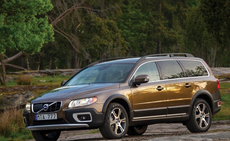Volvo xc70 III