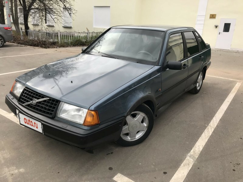 Volvo 440 1989