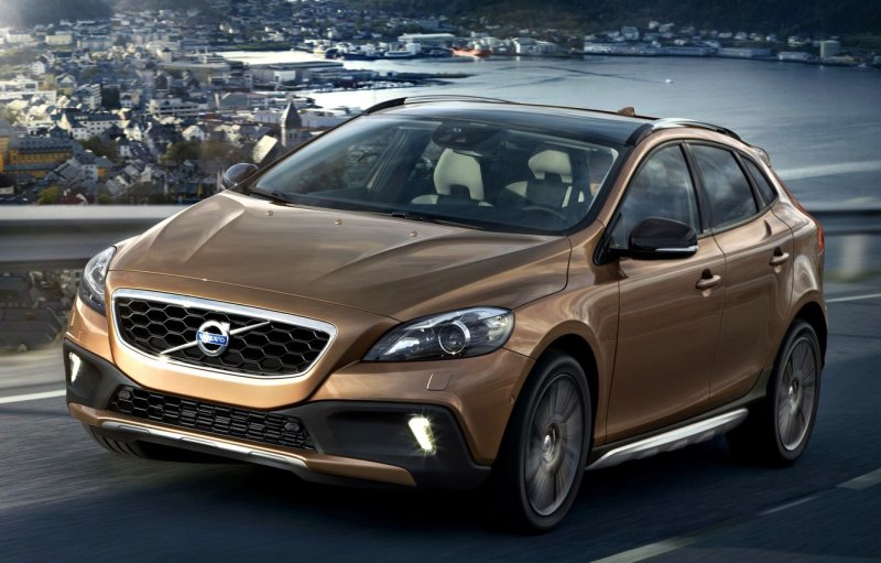 Вольво v40 Cross Country