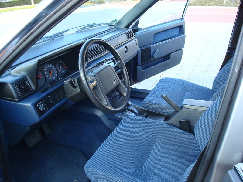 Volvo 740 1989 салон
