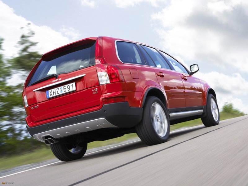 Volvo xc90 v8