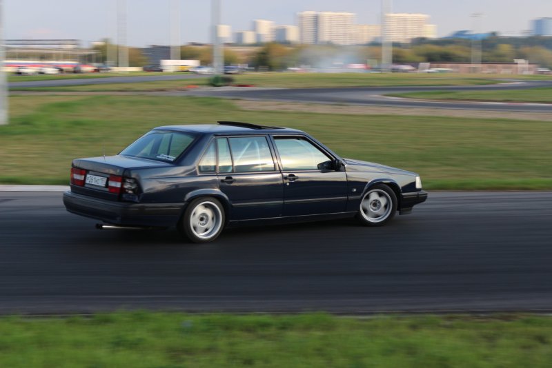 Volvo 940 Low