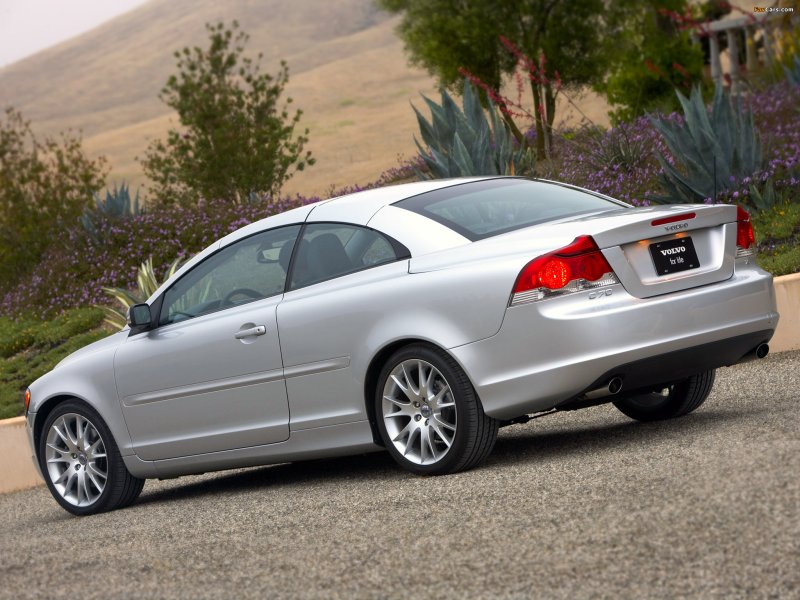 Volvo c70 седан