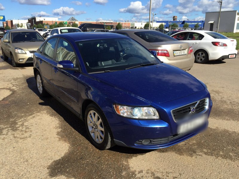 Volvo s80 синяя