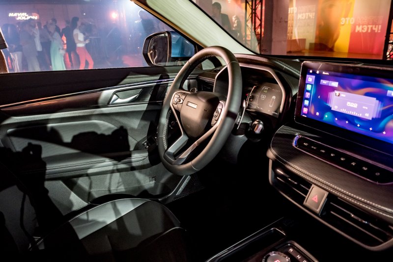 Haval Jolion панель передач