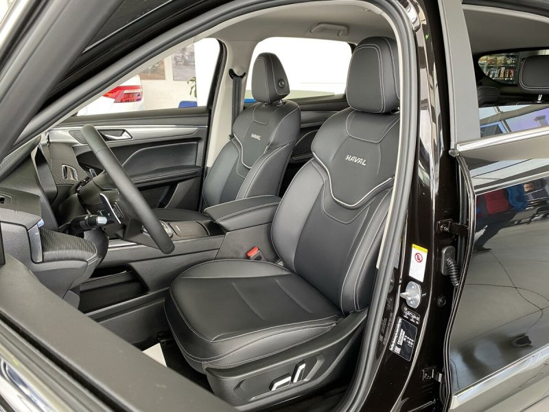 Haval Jolyon 2022 Elite салон