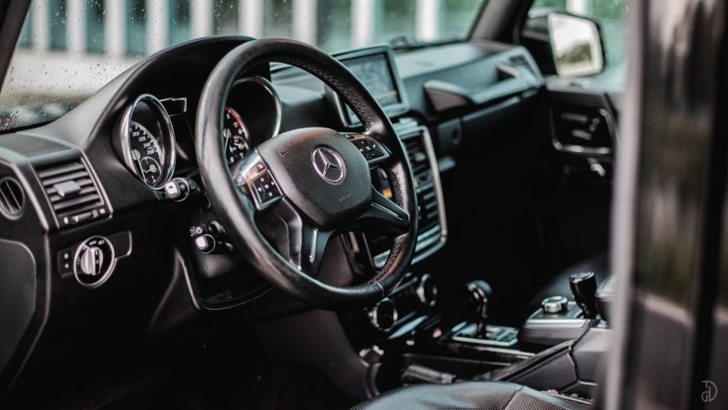 Mercedes g500 панель