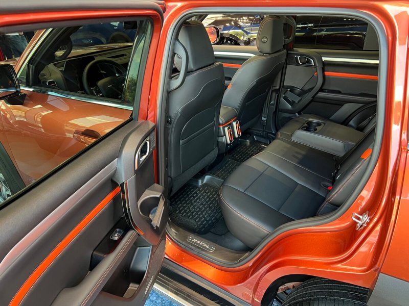 Haval Dargo 2022 оранжевый салон