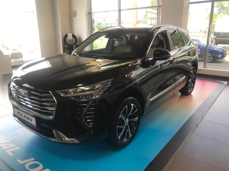Haval Jolyon 2021 черный зад