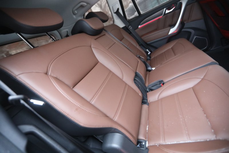 Haval h9 коричневый салон