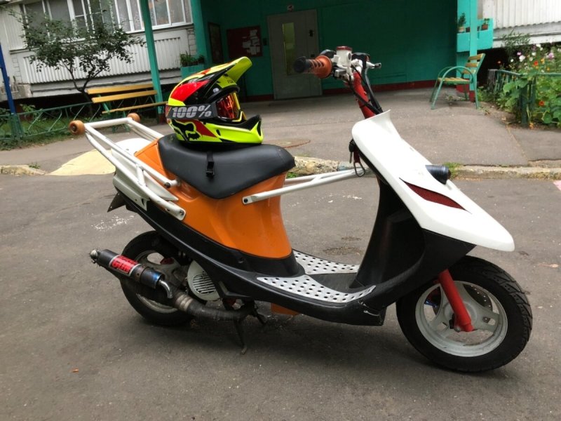 Suzuki Sepia 1992