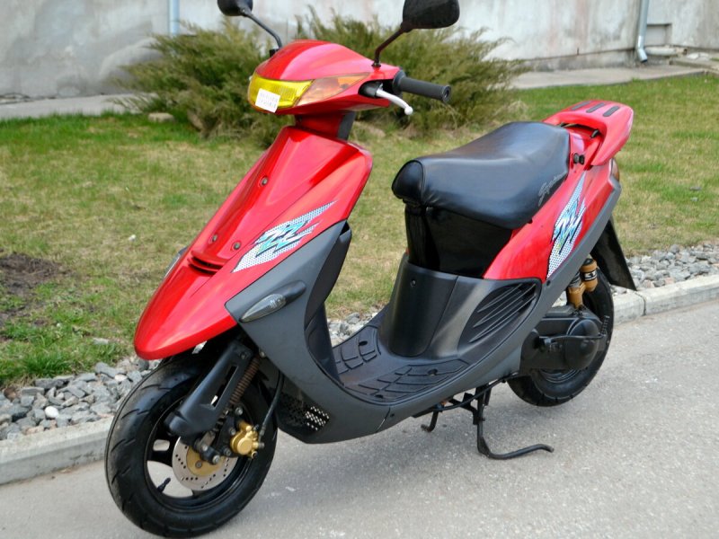 Suzuki Sepia ZZ