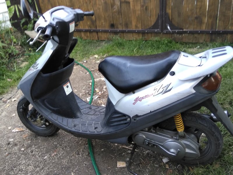 Скутер Suzuki Sepia ZZ