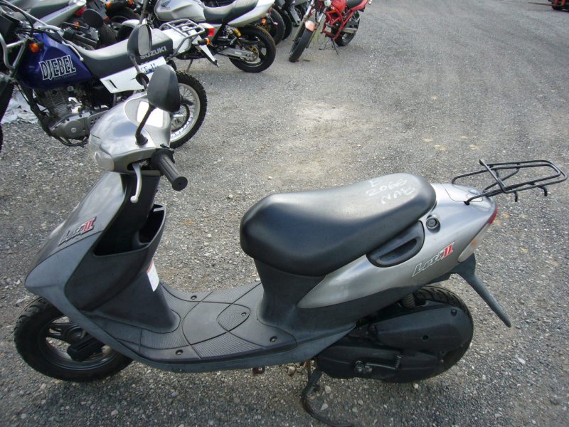 Suzuki Lets 2